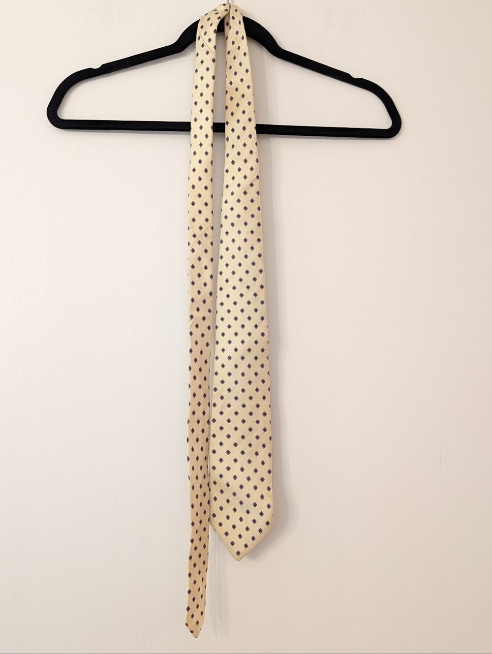 Vintage Givenchy Monsieur Silk Skinny Necktie Yellow Geometric Dot Italy